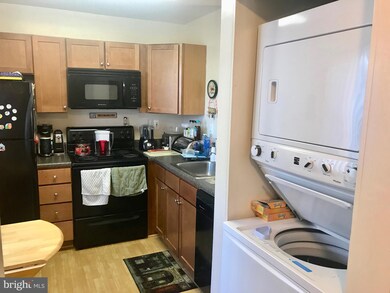 7 Stoney Point Ct, Germantown, MD 20876 - photo 5