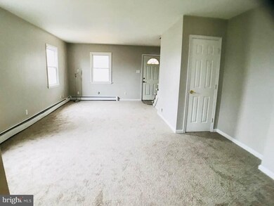 2405 Woodridge Rd, Sparrows Point, MD 21219 - photo 4