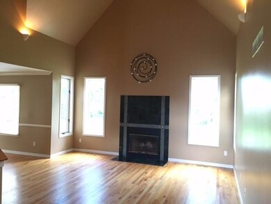 4149 Spring Lake Blvd, Ann Arbor, MI 48108 - photo 5