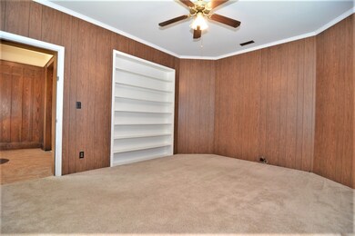 215 N Prince St, Princeton, IN 47670 - photo 6