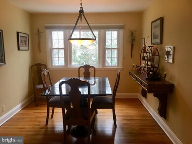 409 Range Rd, Towson, MD 21204 - photo 4