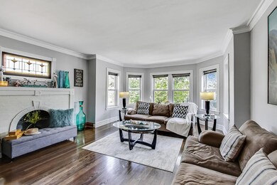 6246 N Fairfield Ave, Chicago, IL 60659 - photo 3