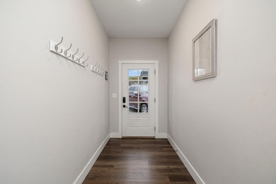 140 Watersound Way unit 13, Hollister, MO 65672 - photo 3