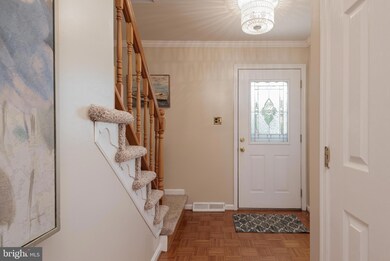 889 Bobolink Ln, West Chester, PA 19382 - photo 2