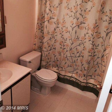 2219 Lowells Glen Rd unit F, Parkville, MD 21234 - photo 6