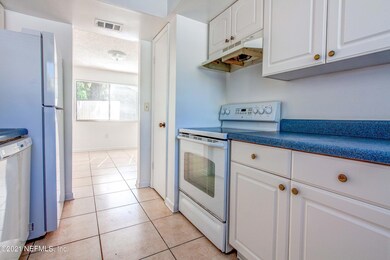 718 Oaks Field Rd unit G3-2, Jacksonville, FL 32211 - photo 7