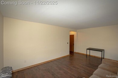 7750 3rd St unit 30-102, Detroit, MI 48202 - photo 4