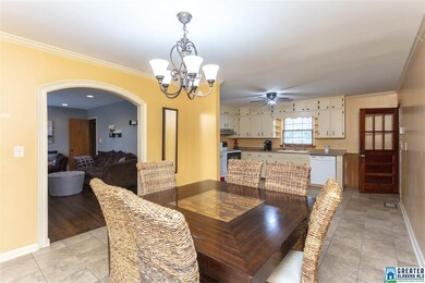 705 27th Ave NE, Center Point, AL 35215 - photo 6