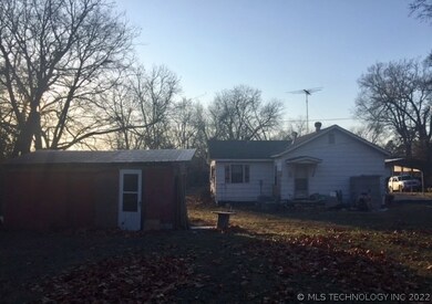 1006 N Vinita Ave, Tahlequah, OK 74464 - photo 4