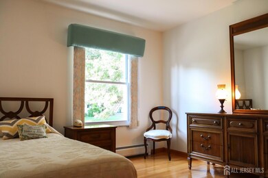 20 Oliver Ave, Edison, NJ 08820 - photo 7