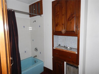 Full bath on first floor.