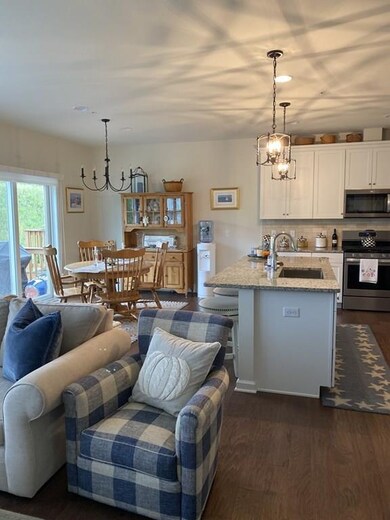 24 Locust Ln unit 24, Hopkinton, MA 01748 - photo 7