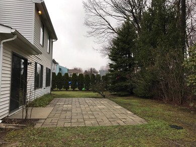 10 Honeysuckle Way