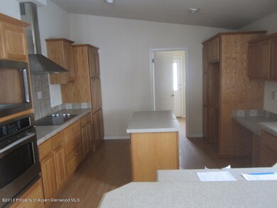 1044 Hudack Cir, Craig, CO 81625 - photo 5