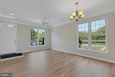 12951 Park Crescent Cir, Herndon, VA 20171 - photo 4