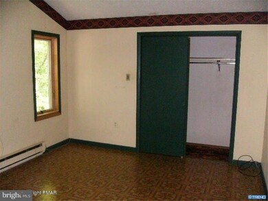 80 Clifton Dr, Bushkill, PA 18324 - photo 6