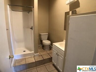 1410 Marlton St unit 2, San Marcos, TX 78666 - photo 4