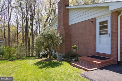 5505 Strawbridge Terrace, Sykesville, MD 21784 - photo 3