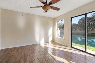 10717 Academy Park Dr, Jacksonville, FL 32218 - photo 5