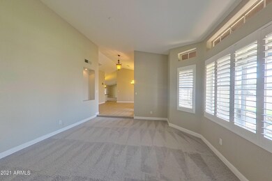 1017 N Peppertree Dr Gilbert-print-004-0