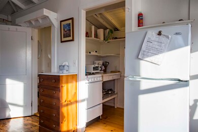 Cottage 25 kitchen view