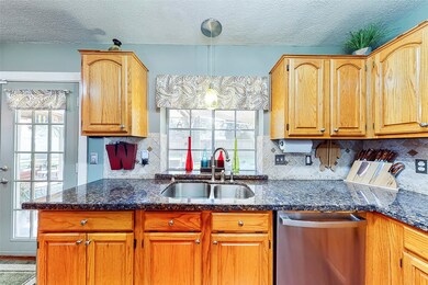 16802 Country Bridge Rd, Houston, TX 77095 - photo 7