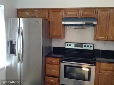 19626 Twinflower Cir, Germantown, MD 20876 - photo 2