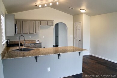 20325 E 42nd St S, Broken Arrow, OK 74014 - photo 5