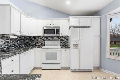 20-web-or-mls-1696-high-pointe-dr
