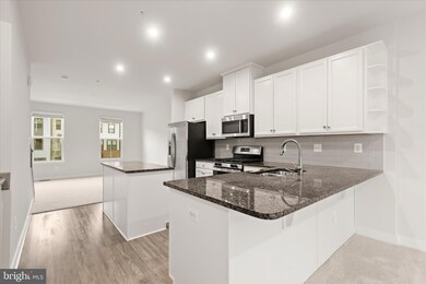 538 Levanna Ln, Glen Burnie, MD 21060 - photo 7