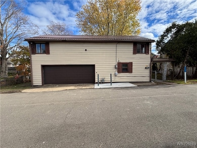 15 4th St, Angola, NY 14006 - photo 2