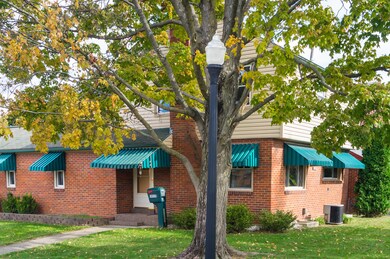 3032 Wicklow Rd.