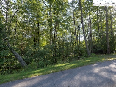 Road frontage and potential long range mountain views