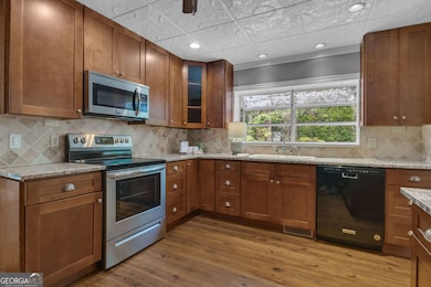 7 Hobbitt Trail, Newnan, GA 30263 - photo 3