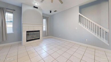 2032-Trailing-Pines-Way-Living-Room 02-d