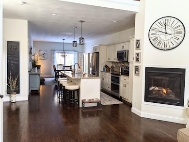 83 Trail Haven Dr, Londonderry, NH 03053 - photo 4