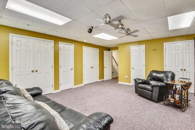 2583 Ambling Cir, Crofton, MD 21114 - photo 3