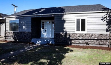 1079 Queen Ave SW, Albany, OR 97321 - photo 2