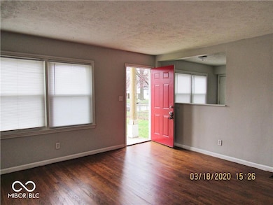 301 N 7th Ave, Beech Grove, IN 46107 - photo 3