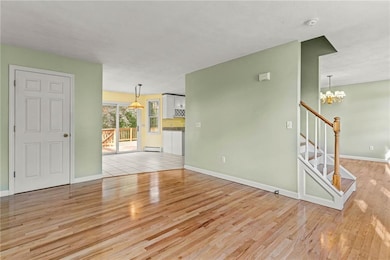 Living room leading to Eat-in-kitchen