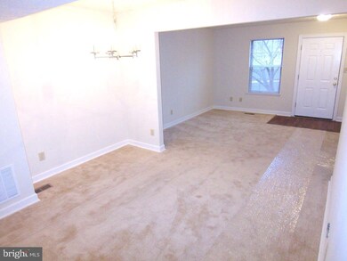 844 Olive Branch Ct, Edgewood, MD 21040 - photo 6