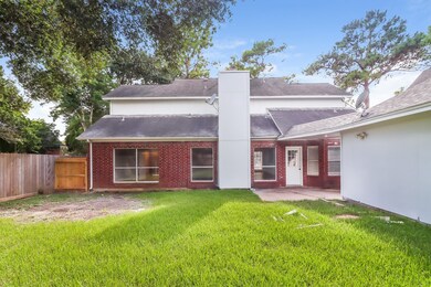 8114 Forest Commons Ct, Houston, TX 77095 - photo 7