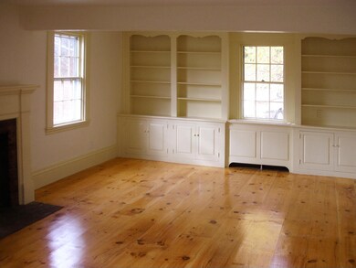 1-Living Room-3-1280px