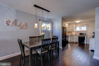 2823 Galloway Ave, Abington, PA 19001 - photo 6