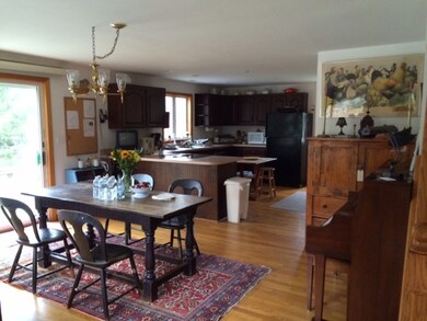 78 Skiffs Ln, Vineyard Haven, MA 02568 - photo 3