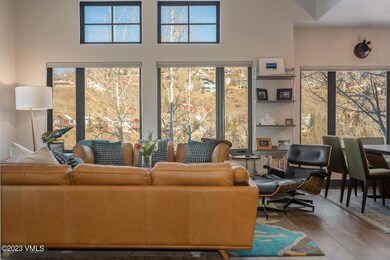 2465 Saddleridge Loop B MLS-5