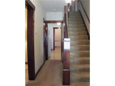 Entry/Foyer. The entrance way features wall to wal