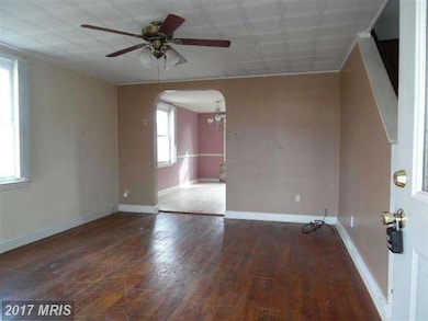 3655 Greenvale Rd, Baltimore, MD 21229 - photo 3