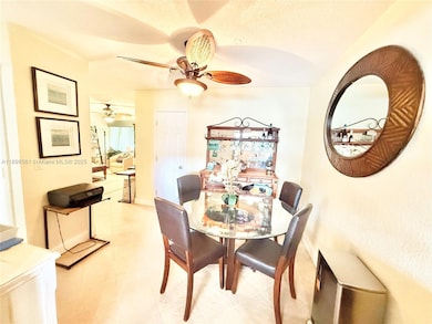 3600 Harrison St unit 16B, Hollywood, FL 33021 - photo 5
