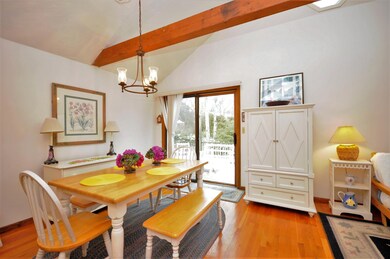 dining area and slider